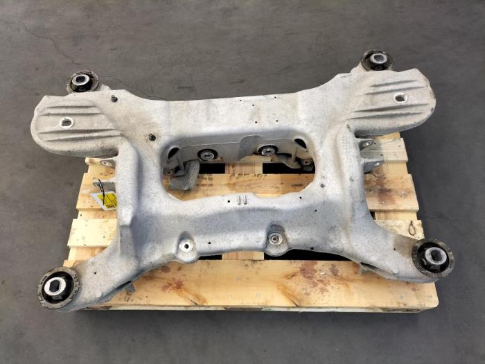Gebruikte Subframe Landrover Range Rover Sport Prijs € 605,00 Inclusief btw aangeboden door Rhenoy Onderdelen b.v.