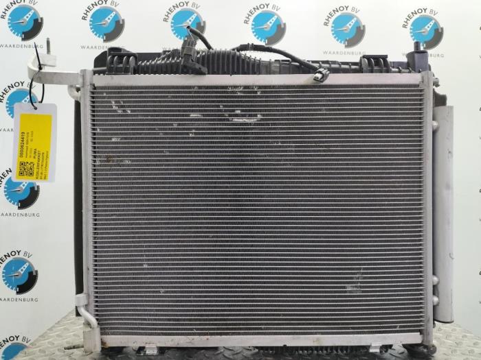 Gebruikte Radiateur Ford Puma Prijs € 605,00 Inclusief btw aangeboden door Rhenoy Onderdelen b.v.