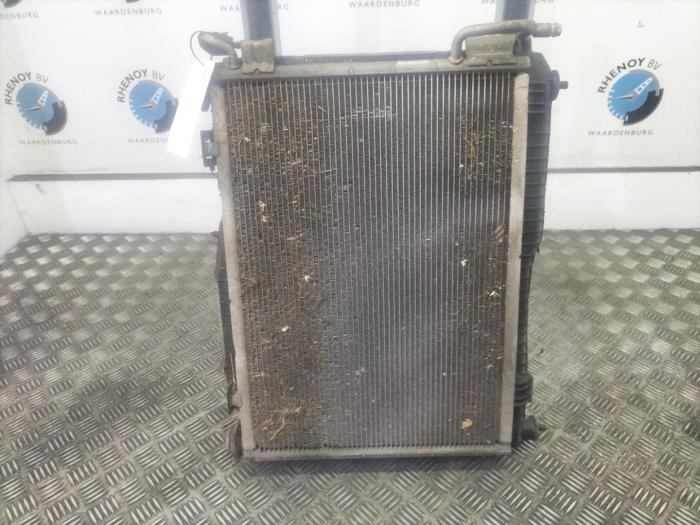 Gebruikte Radiateur Ford Transit Prijs € 363,00 Inclusief btw aangeboden door Rhenoy Onderdelen b.v.