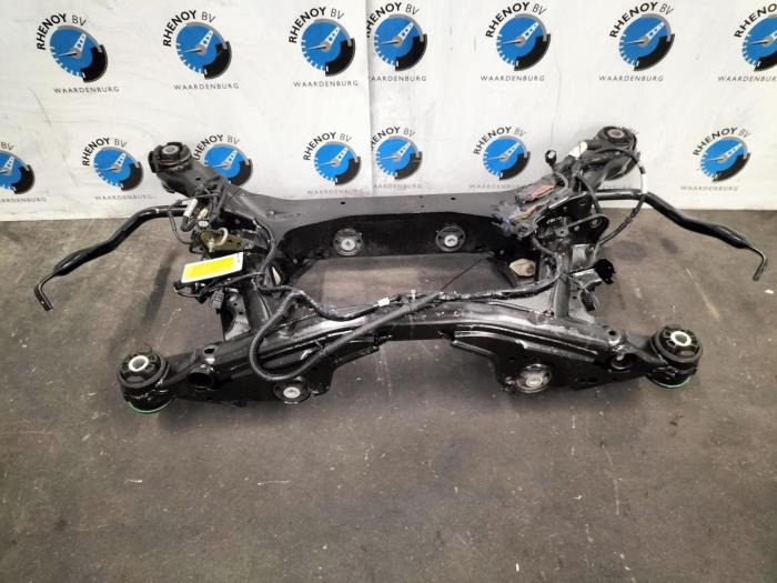 Gebruikte Subframe Landrover Discovery Sport L550 Prijs € 242,00 Inclusief btw aangeboden door Rhenoy Onderdelen b.v.