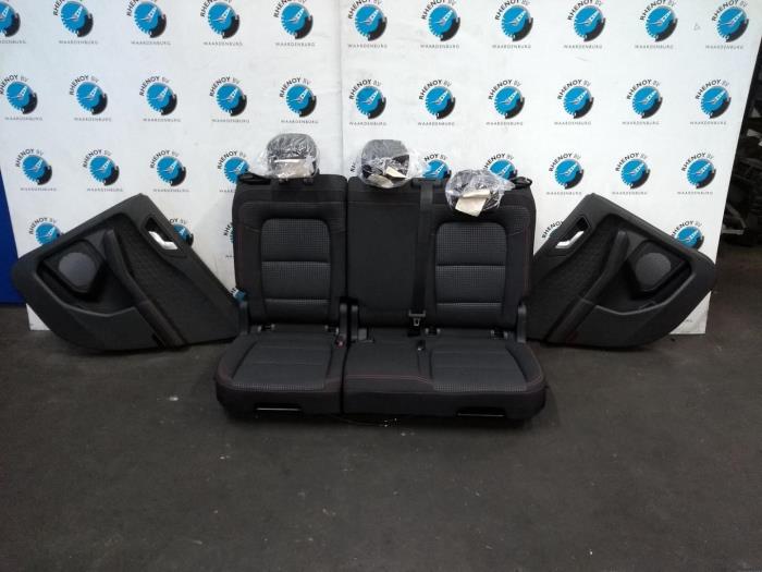 Gebruikte Display Interieur Ford Kuga Prijs € 786,50 Inclusief btw aangeboden door Rhenoy Onderdelen b.v.