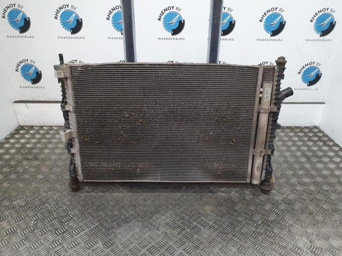 Gebruikte Radiateur Ford Transit Custom Prijs € 605,00 Inclusief btw aangeboden door Rhenoy Onderdelen b.v.