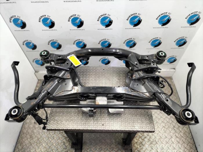 Gebruikte Subframe Landrover Range Rover Prijs € 302,50 Inclusief btw aangeboden door Rhenoy Onderdelen b.v.