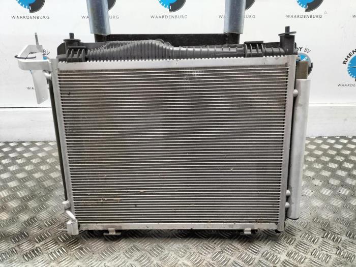 Gebruikte Radiateur Ford Puma Prijs € 605,00 Inclusief btw aangeboden door Rhenoy Onderdelen b.v.