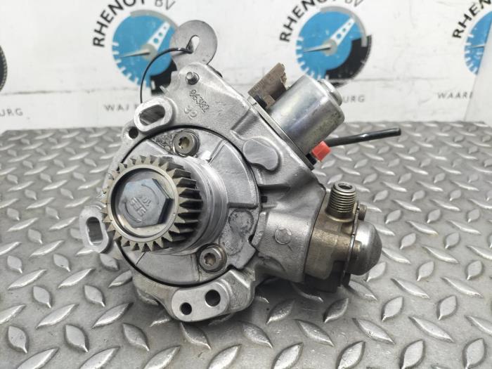 Gebruikte Tank element Pomp Peugeot 508 Prijs op aanvraag aangeboden door Rhenoy Onderdelen b.v.