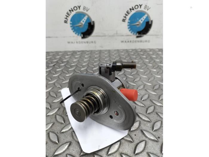 Gebruikte Tank element Pomp BMW 3-Serie Prijs € 205,70 Inclusief btw aangeboden door Rhenoy Onderdelen b.v.