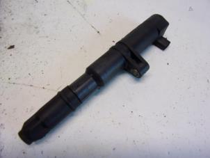 Gebruikte Bobine Renault Clio II (BB/CB) 1.4 16V Prijs € 15,75 Margeregeling aangeboden door Reclycar De Boer BV