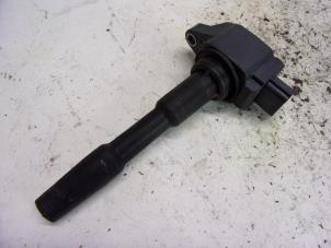 Gebruikte Bobine Renault Clio IV (5R) 0.9 Energy TCE 90 12V Prijs € 26,25 Margeregeling aangeboden door Reclycar De Boer BV