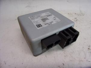 Gebruikte Stuurbekrachtiging Computer Renault Twingo II (CN) 1.5 dCi 90 FAP Prijs € 73,50 Margeregeling aangeboden door Reclycar De Boer BV