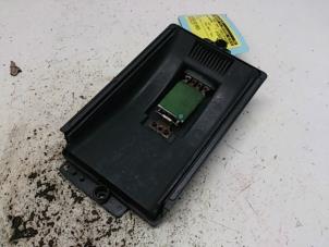 Gebruikte Kachel Weerstand Volkswagen Golf IV (1J1) 1.6 Prijs € 21,00 Margeregeling aangeboden door Reclycar De Boer BV