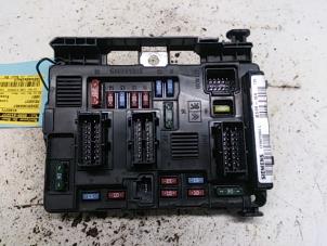 Siemens SN63HX02CN - - Voor 23.59u, morgen in huis
