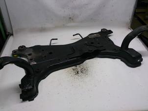 Gebruikte Subframe Volvo V50 (MW) 1.8 16V Flexifuel Prijs € 26,25 Margeregeling aangeboden door Reclycar De Boer BV