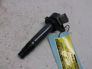 Gebruikte Bobine Daihatsu Sirion 2 (M3) 1.3 16V DVVT Prijs € 21,00 Margeregeling aangeboden door Reclycar De Boer BV