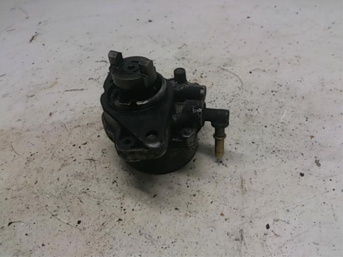 Vacuumpomp (Diesel) van een Suzuki Swift (ZA/ZC/ZD1/2/3/9) 1.3 DDis 16V 2006