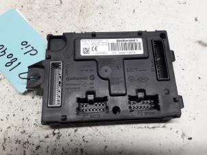 Gebruikte Computer Body Control Renault Clio IV Estate/Grandtour (7R) 1.5 Energy dCi 90 FAP Prijs € 78,75 Margeregeling aangeboden door Reclycar De Boer BV