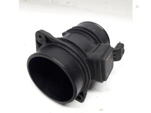 Gebruikte Luchthoeveelheidsmeter Renault Megane III Berline (BZ) 1.5 dCi 110 Prijs € 52,50 Margeregeling aangeboden door Reclycar De Boer BV