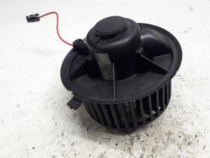 Gebruikte Kachel Ventilatiemotor Seat Cordoba (6C2/6K2) 1.6i Prijs € 21,00 Margeregeling aangeboden door Reclycar De Boer BV