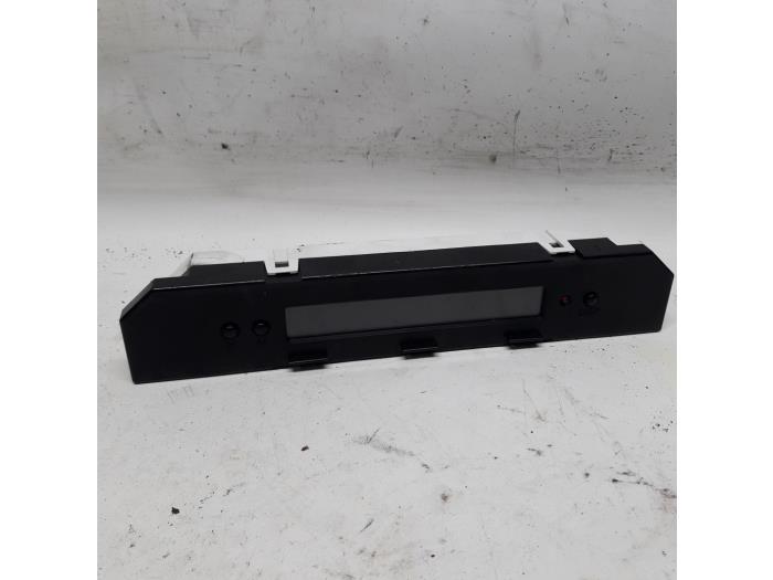 Gebruikte Display Interieur Suzuki SX4 (EY/GY) 1.6 16V VVT Comfort,Exclusive Autom. Prijs € 36,75 Margeregeling aangeboden door Reclycar De Boer BV