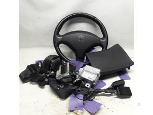 Gebruikte Airbag Set + Module Peugeot 308 SW (4E/H) 1.6 HDi 16V Prijs € 210,00 Margeregeling aangeboden door Reclycar De Boer BV