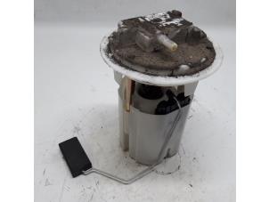 Gebruikte Brandstofpomp Elektrisch Peugeot 207/207+ (WA/WC/WM) 1.4 16V Prijs € 26,25 Margeregeling aangeboden door Reclycar De Boer BV