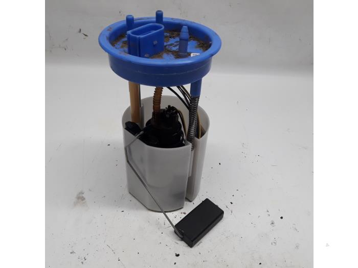 Gebruikte Tank element Pomp Seat Ibiza IV (6J5) 1.2 TSI Prijs € 42,00 Margeregeling aangeboden door Reclycar De Boer BV