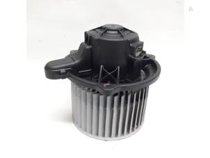 Gebruikte Aanjager Hyundai i30 (FD) 1.4 CVVT 16V Prijs € 52,50 Margeregeling aangeboden door Reclycar De Boer BV