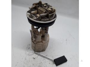 Gebruikte Tank element Pomp Fiat Punto I (176) 60 1.2 S,SX,Selecta Prijs € 26,25 Margeregeling aangeboden door Reclycar De Boer BV