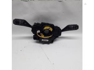 Gebruikte Licht + Raw Schakelaar Ford Focus 2 Wagon 1.6 TDCi 16V 90 Prijs € 42,00 Margeregeling aangeboden door Reclycar De Boer BV