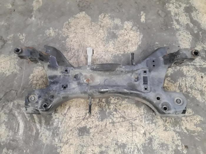 Gebruikte Subframe Volkswagen Polo V (6R) 1.4 16V Prijs € 26,25 Margeregeling aangeboden door Reclycar De Boer BV