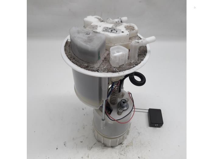 Gebruikte Tank element Pomp Citroen C1 1.0 Vti 68 12V Prijs € 42,00 Margeregeling aangeboden door Reclycar De Boer BV