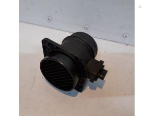 Gebruikte Luchthoeveelheidsmeter Volkswagen Polo V (6R) 1.2 TDI 12V BlueMotion Prijs € 52,50 Margeregeling aangeboden door Reclycar De Boer BV