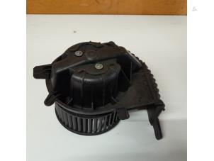 Gebruikte Aanjager Renault Scénic II (JM) 1.5 dCi 105 Prijs € 36,75 Margeregeling aangeboden door Reclycar De Boer BV