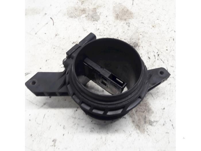 Gebruikte Luchthoeveelheidsmeter Volvo C30 (EK/MK) 1.6 D 16V Prijs € 73,50 Margeregeling aangeboden door Reclycar De Boer BV