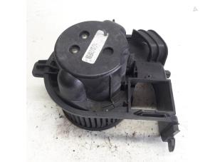 Gebruikte Aanjager Renault Grand Scénic II (JM) 1.5 dCi 105 Prijs € 42,00 Margeregeling aangeboden door Reclycar De Boer BV