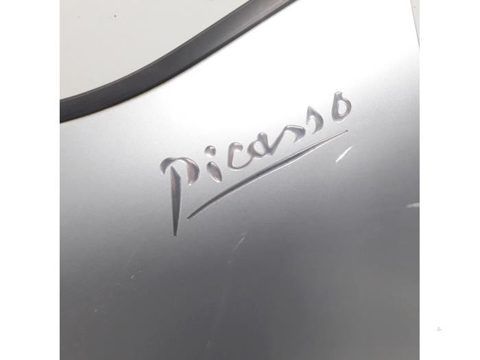 Scherm links-voor van een Citroën C4 Picasso (UD/UE/UF) 1.8 16V 2007