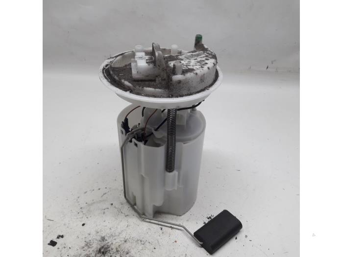 Gebruikte Tank element Pomp Alfa Romeo MiTo (955) 1.4 Turbo Multi Air 16V Prijs € 26,25 Margeregeling aangeboden door Reclycar De Boer BV