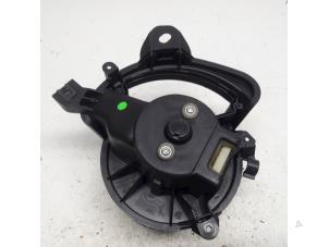 Gebruikte Blower Alfa Romeo MiTo (955) 1.4 Turbo Multi Air 16V Prijs € 52,50 Margeregeling aangeboden door Reclycar De Boer BV