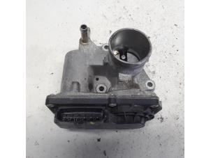 Gebruikte Gasklephuis Citroen C1 1.0 Vti 68 12V Prijs € 26,25 Margeregeling aangeboden door Reclycar De Boer BV