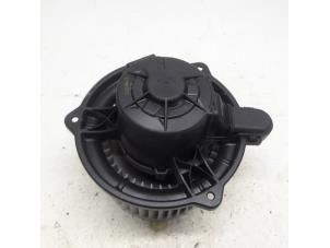 Gebruikte Blower Hyundai i30 Crosswagon (WWH) 1.4 CVVT 16V Prijs € 52,50 Margeregeling aangeboden door Reclycar De Boer BV