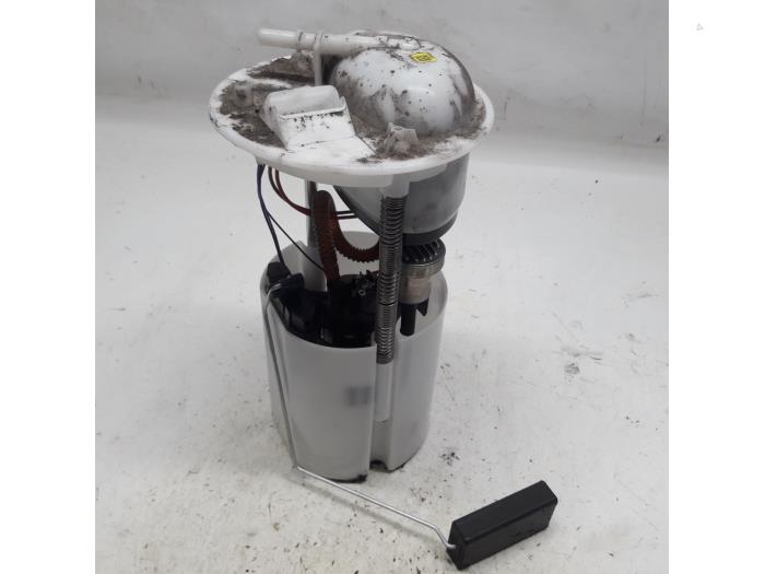 Gebruikte Tank element Pomp Ford Ka II 1.2 Prijs € 42,00 Margeregeling aangeboden door Reclycar De Boer BV