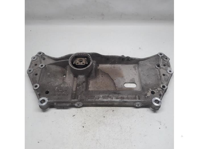 Gebruikte Subframe Audi A3 (8P1) 1.2 TFSI Prijs € 52,50 Margeregeling aangeboden door Reclycar De Boer BV