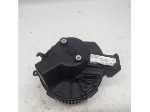 Gebruikte Aanjager Fiat Panda (169) 1.2 Fire Prijs € 36,75 Margeregeling aangeboden door Reclycar De Boer BV