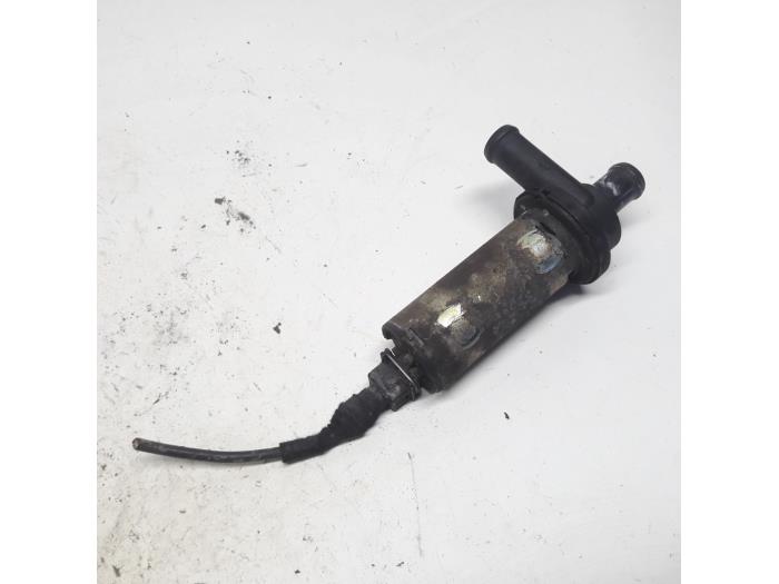 Gebruikte Opvoerpomp Renault Master III (EV/HV/UV/VA/VB/VD/VF/VG/VJ) 2.3 dCi 16V Prijs € 52,50 Margeregeling aangeboden door Reclycar De Boer BV