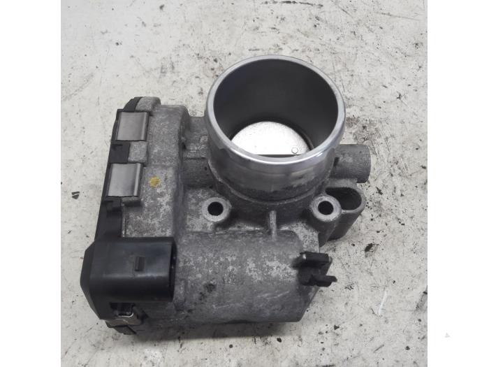 Gebruikte Gasklephuis Ford Fiesta 6 (JA8) 1.25 16V Prijs € 26,25 Margeregeling aangeboden door Reclycar De Boer BV