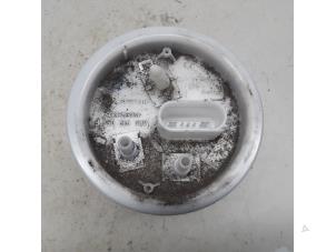 Gebruikte Brandstofpomp Elektrisch Skoda Fabia II (5J) 1.2i 12V Prijs € 42,00 Margeregeling aangeboden door Reclycar De Boer BV