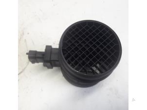 Gebruikte Luchthoeveelheidsmeter Fiat Punto Evo (199) 1.3 JTD Multijet 85 16V Euro 5 Prijs € 36,75 Margeregeling aangeboden door Reclycar De Boer BV