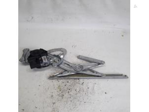 Gebruikte Ruitmechaniek 4Deurs rechts-achter Renault Grand Scénic III (JZ) 1.4 16V TCe 130 Prijs € 26,25 Margeregeling aangeboden door Reclycar De Boer BV