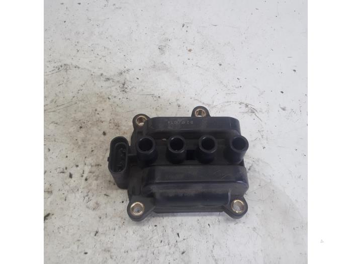 Gebruikte Bobine Renault Twingo II (CN) 1.2 16V Prijs € 26,25 Margeregeling aangeboden door Reclycar De Boer BV