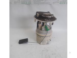 Gebruikte Tank element Pomp Peugeot 307 (3A/C/D) 1.6 16V Prijs € 26,25 Margeregeling aangeboden door Reclycar De Boer BV