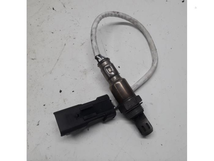 Gebruikte Lambda Sonde Peugeot 208 I (CA/CC/CK/CL) 1.2 Vti 12V PureTech 82 Prijs € 26,25 Margeregeling aangeboden door Reclycar De Boer BV